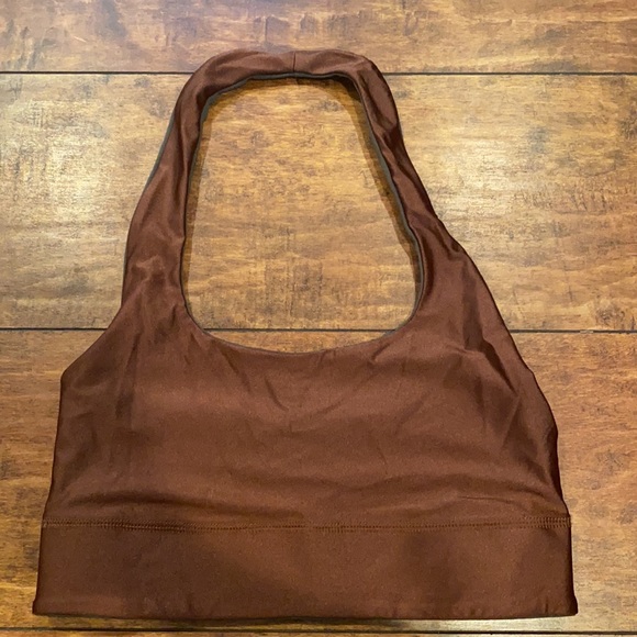 Size small, reversible sports bra - Picture 3 of 4